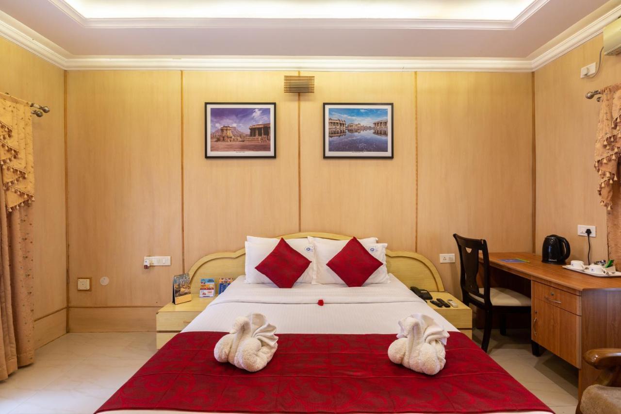 Kstdc Hotel Mayura Bhuvaneshwari Kamalapur هامبي المظهر الخارجي الصورة