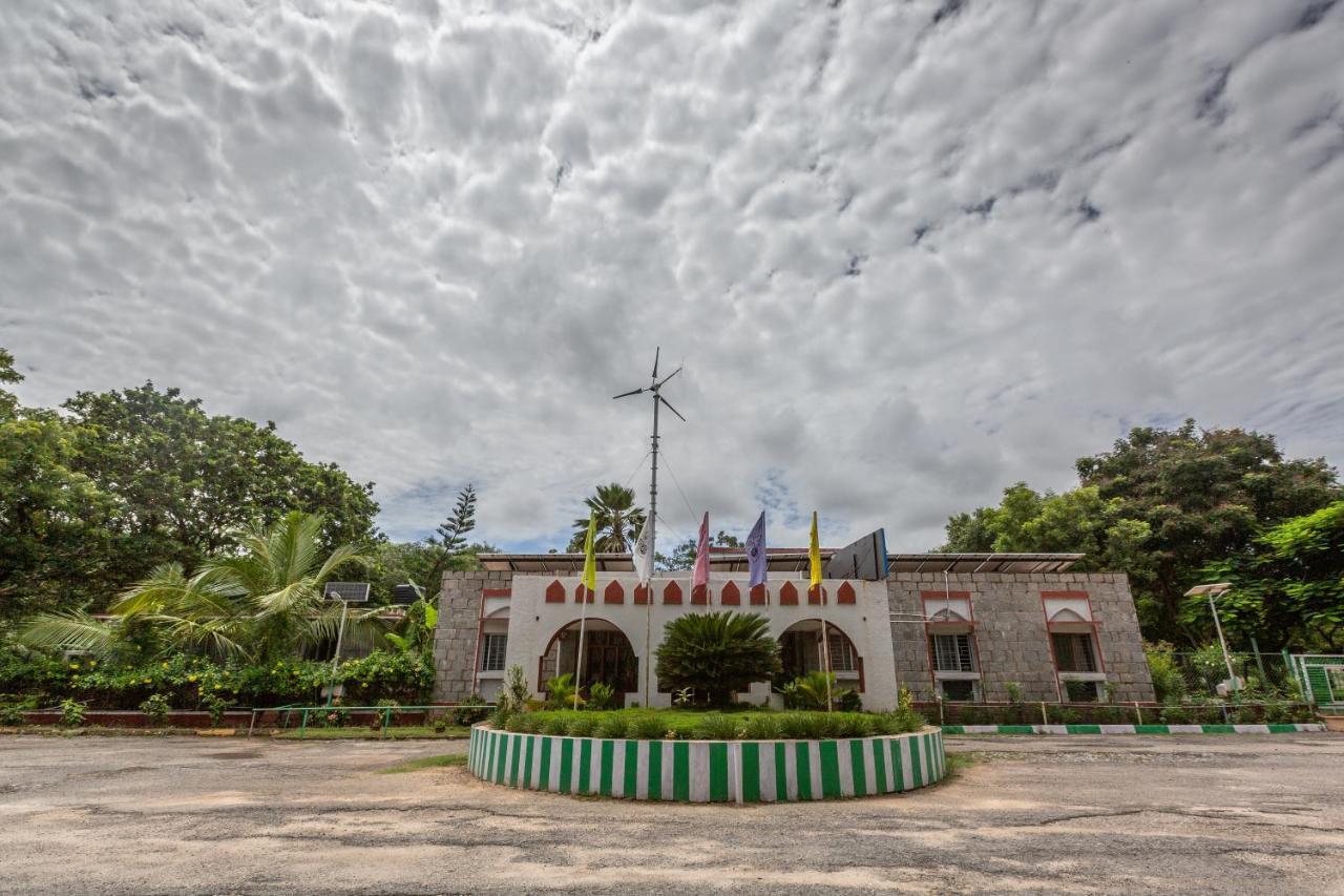 Kstdc Hotel Mayura Bhuvaneshwari Kamalapur هامبي المظهر الخارجي الصورة