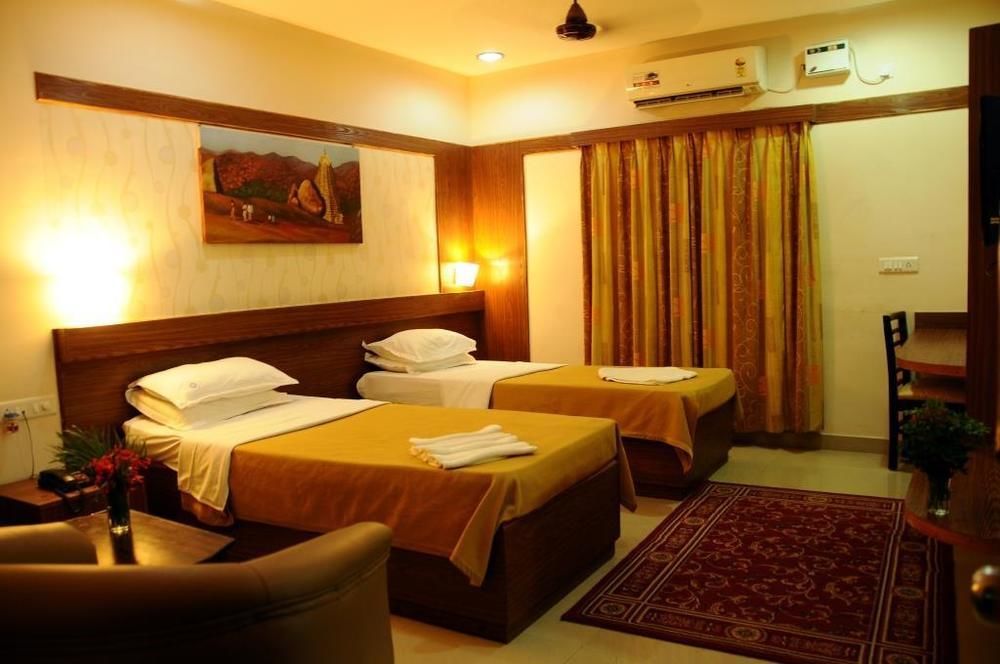 Kstdc Hotel Mayura Bhuvaneshwari Kamalapur هامبي المظهر الخارجي الصورة